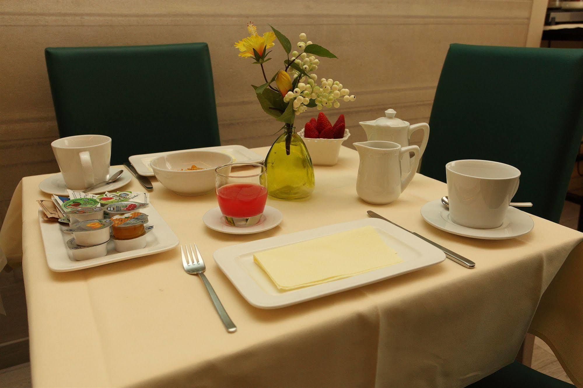 Residenza Fiorentina Флоренция Экстерьер фото